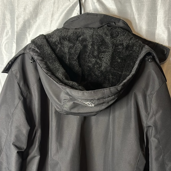 Men’s Medium Pooluly Faux Fur Lined Winter Jacket NWT - Picture 11 of 14